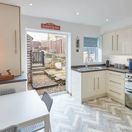 Host & - The Cottage, Tatil Evi