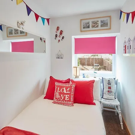 Host & - The Cottage, * Marske-by-the-Sea