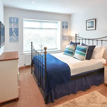 Hébergement de vacances Host & - The Cottage, *